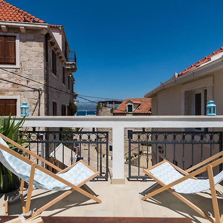 House Riva Supetar Exterior foto